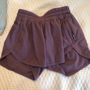 Lululemon Tracker 4” Tracker Shorts